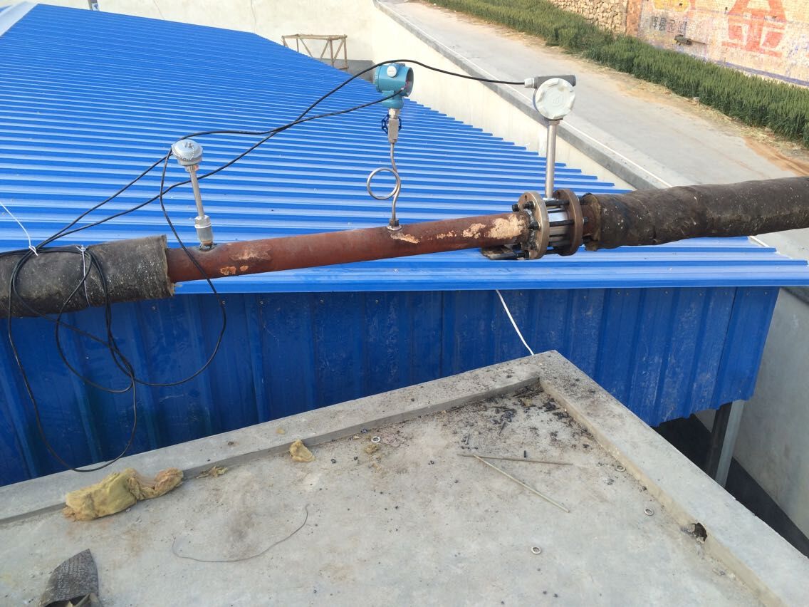 新鄉(xiāng)**電池廠渦街調(diào)試現(xiàn)場